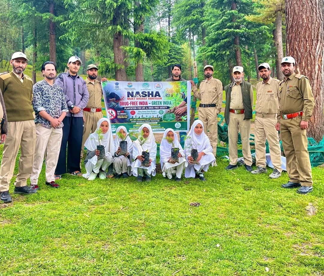 The JV Forest Division Baramulla, in collaboration with Rise Up Youth Foundation, successfully organized a Plantation Drive-cum-Awareness Programme under “Nasha Mukt Jammu &amp; Kashmir” to promote environmental conservation and spread awareness against d